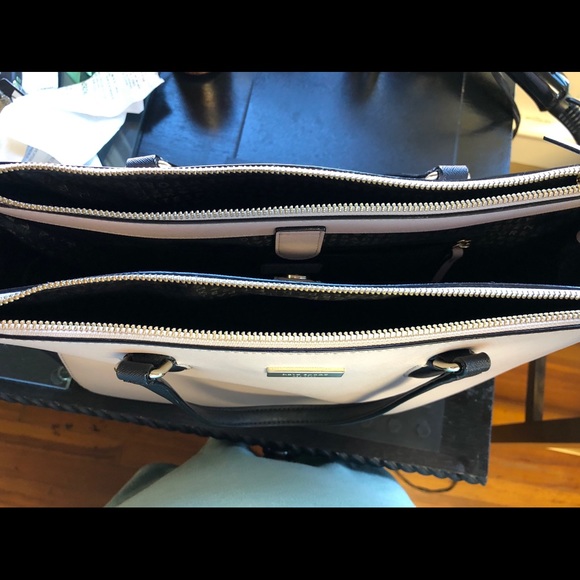 Kate Spade Purse - Picture 6 of 8
